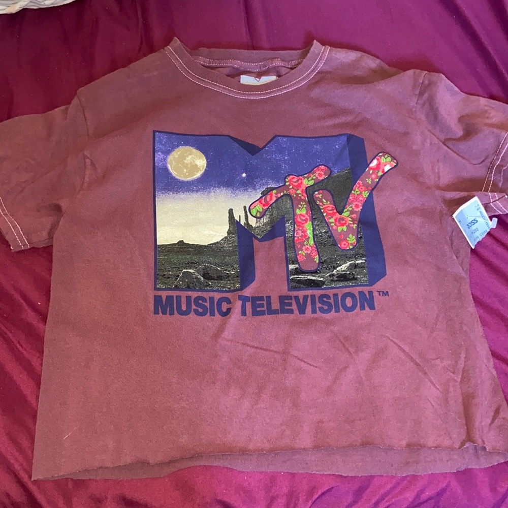 New mtv shirt